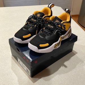 Adidas D.O.N. Issue 3J Youth Basketball Shoes